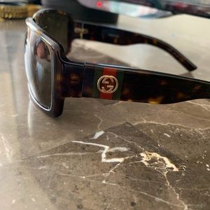 💯Authentic Gucci Sunglasses 🕶️